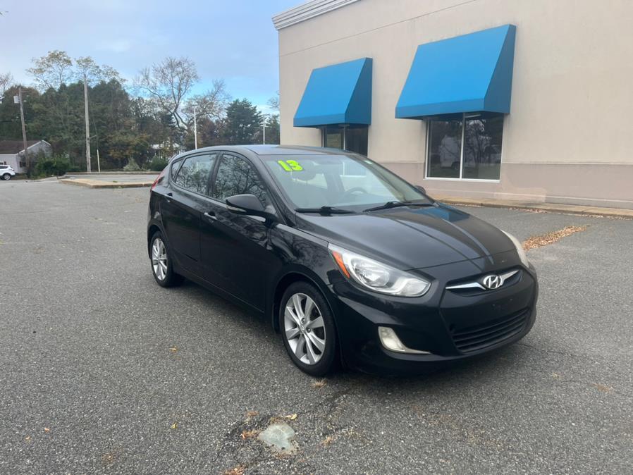 2013 Hyundai Accent 5dr HB Auto SE, available for sale in Swansea, Massachusetts | Gas On The Run. Swansea, Massachusetts 2013 Hyundai Accent 5dr HB Auto SE, available for sale in Swansea, Massachusetts | Gas On The Run. Swansea, Massachusetts