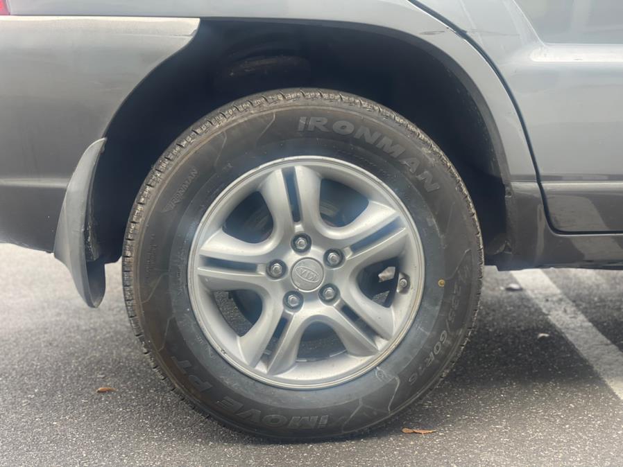 2007 Kia Sportage 4WD 4dr V6 Auto LX, available for sale in Elmont, New York | Sunrise of Elmont. Elmont, New York 2007 Kia Sportage 4WD 4dr V6 Auto LX, available for sale in Elmont, New York | Sunrise of Elmont. Elmont, New York