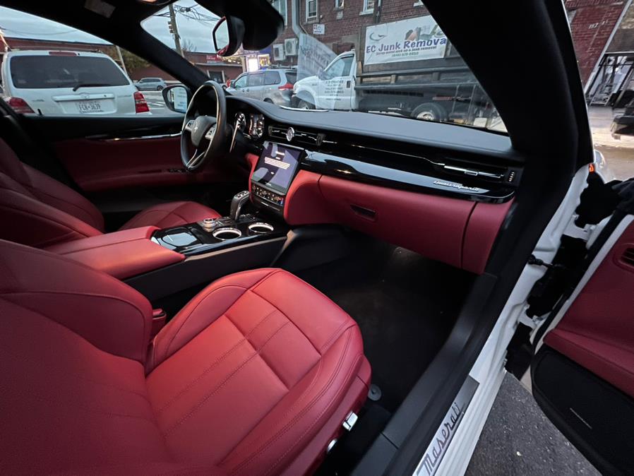 Used Maserati Quattroporte GT 3.0L 2022 | Sunrise Autoland. Jamaica, New York Used Maserati Quattroporte GT 3.0L 2022 | Sunrise Autoland. Jamaica, New York