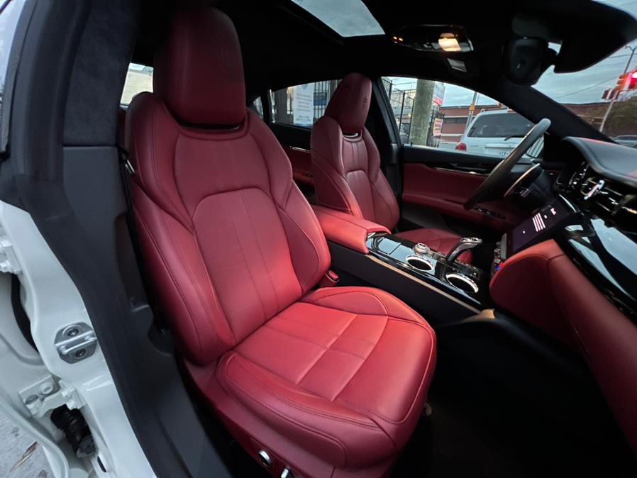 Used Maserati Quattroporte GT 3.0L 2022 | Sunrise Autoland. Jamaica, New York Used Maserati Quattroporte GT 3.0L 2022 | Sunrise Autoland. Jamaica, New York
