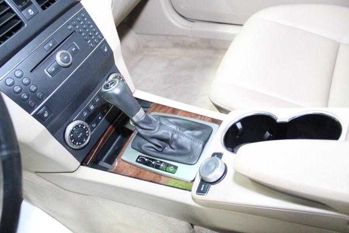 2011 Mercedes-Benz GLK-Class 4MATIC 4dr GLK350, available for sale in Plainville, Connecticut | New England Auto Sales LLC. Plainville, Connecticut 2011 Mercedes-Benz GLK-Class 4MATIC 4dr GLK350, available for sale in Plainville, Connecticut | New England Auto Sales LLC. Plainville, Connecticut