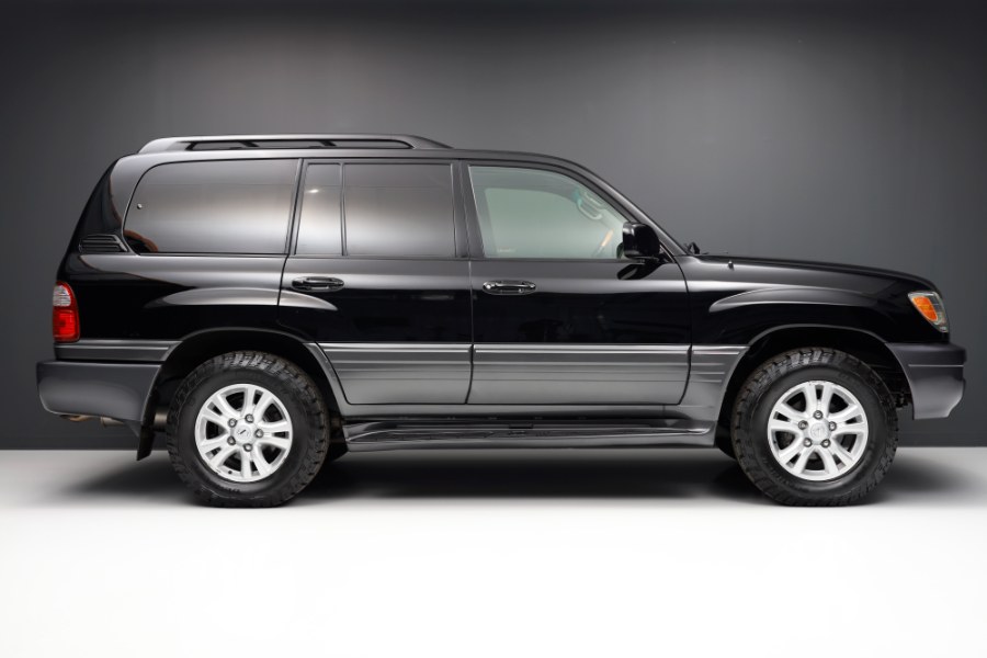 2004 Lexus LX 470 4dr SUV, available for sale in North Salem, New York | Meccanic Shop North Inc. North Salem, New York 2004 Lexus LX 470 4dr SUV, available for sale in North Salem, New York | Meccanic Shop North Inc. North Salem, New York