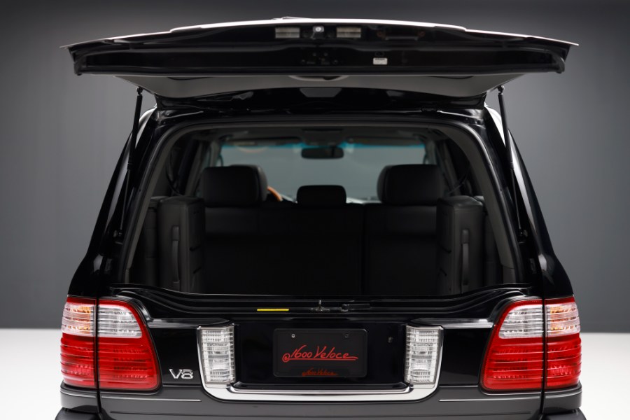 2004 Lexus LX 470 4dr SUV, available for sale in North Salem, New York | Meccanic Shop North Inc. North Salem, New York 2004 Lexus LX 470 4dr SUV, available for sale in North Salem, New York | Meccanic Shop North Inc. North Salem, New York