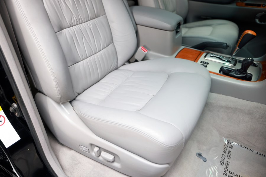 2004 Lexus LX 470 4dr SUV, available for sale in North Salem, New York | Meccanic Shop North Inc. North Salem, New York 2004 Lexus LX 470 4dr SUV, available for sale in North Salem, New York | Meccanic Shop North Inc. North Salem, New York