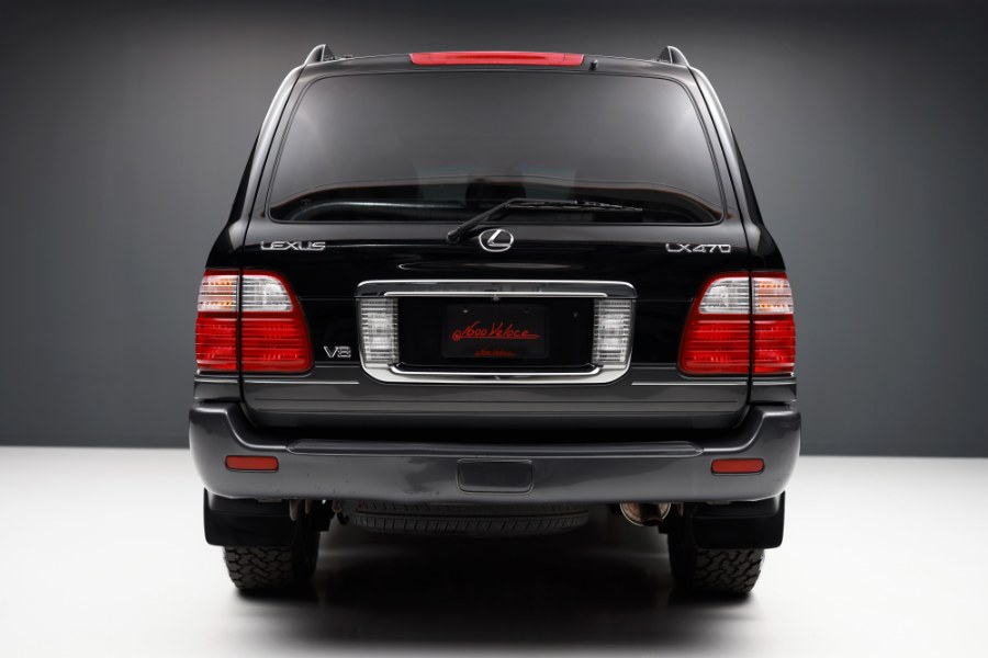 2004 Lexus LX 470 4dr SUV, available for sale in North Salem, New York | Meccanic Shop North Inc. North Salem, New York 2004 Lexus LX 470 4dr SUV, available for sale in North Salem, New York | Meccanic Shop North Inc. North Salem, New York