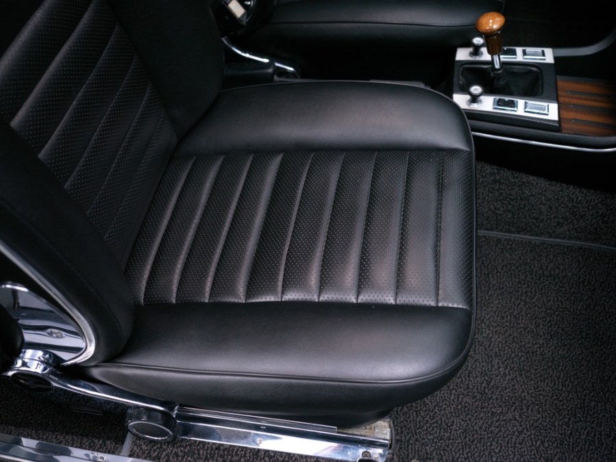 1974 BMW 3.0 CS, available for sale in North Salem, New York | Meccanic Shop North Inc. North Salem, New York 1974 BMW 3.0 CS, available for sale in North Salem, New York | Meccanic Shop North Inc. North Salem, New York