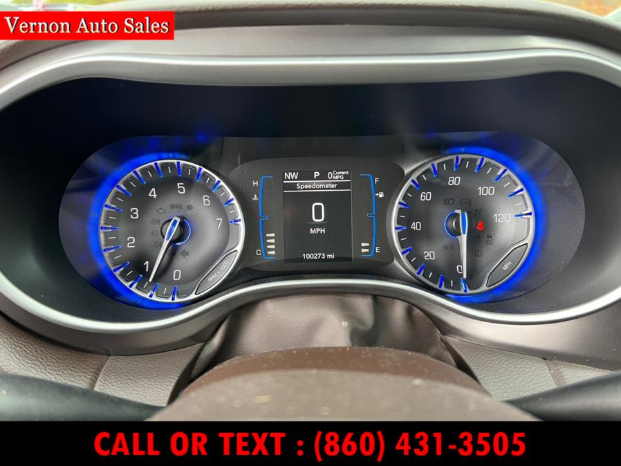 Used Chrysler Pacifica Touring-L FWD 2017 | Vernon Auto Sale & Service. Manchester, Connecticut Used Chrysler Pacifica Touring-L FWD 2017 | Vernon Auto Sale & Service. Manchester, Connecticut