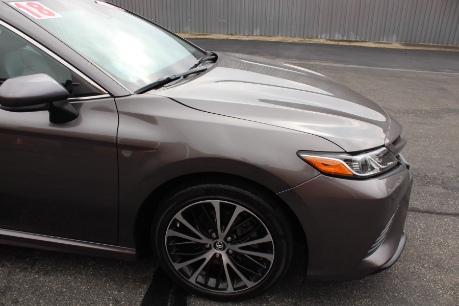 2018 Toyota Camry SE, available for sale in Deer Park, New York | Car Tec Enterprise Leasing & Sales LLC. Deer Park, New York 2018 Toyota Camry SE, available for sale in Deer Park, New York | Car Tec Enterprise Leasing & Sales LLC. Deer Park, New York
