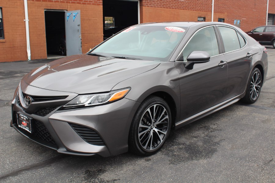 2018 Toyota Camry SE, available for sale in Deer Park, New York | Car Tec Enterprise Leasing & Sales LLC. Deer Park, New York 2018 Toyota Camry SE, available for sale in Deer Park, New York | Car Tec Enterprise Leasing & Sales LLC. Deer Park, New York