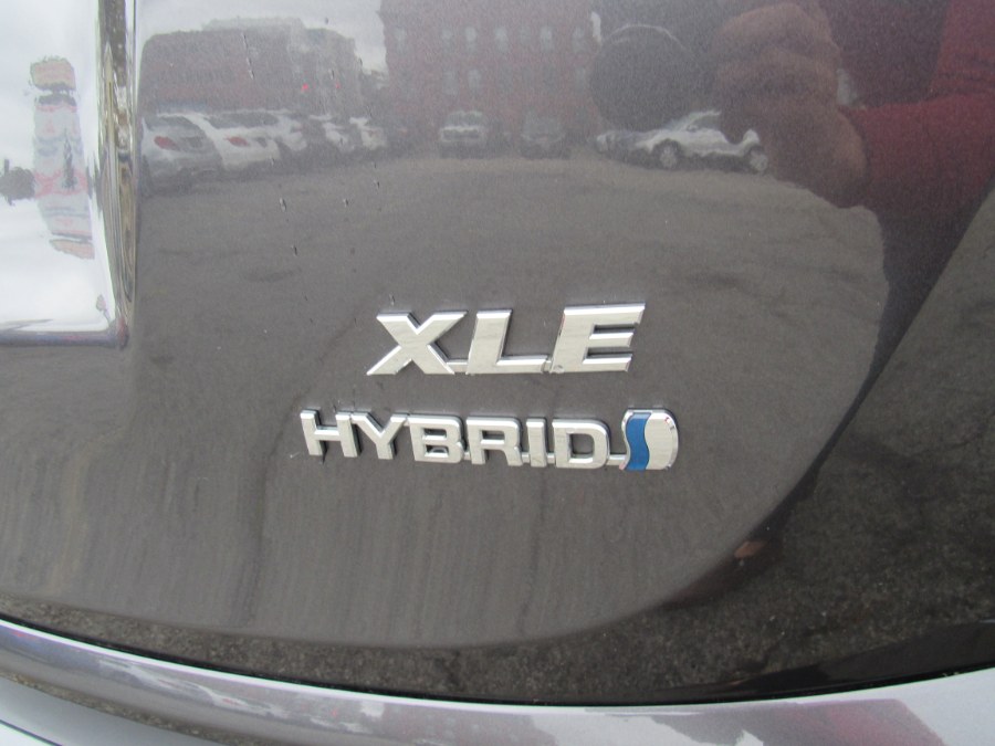 Used Toyota RAV4 Hybrid XLE 2016 | Hilario's Auto Sales Inc.. Worcester, Massachusetts Used Toyota RAV4 Hybrid XLE 2016 | Hilario's Auto Sales Inc.. Worcester, Massachusetts