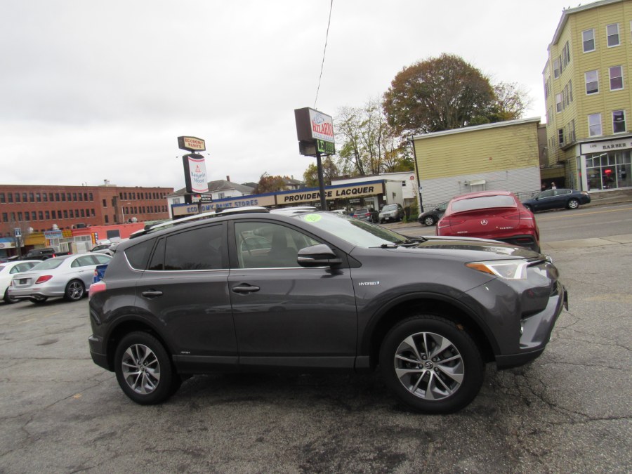 Used Toyota RAV4 Hybrid XLE 2016 | Hilario's Auto Sales Inc.. Worcester, Massachusetts Used Toyota RAV4 Hybrid XLE 2016 | Hilario's Auto Sales Inc.. Worcester, Massachusetts