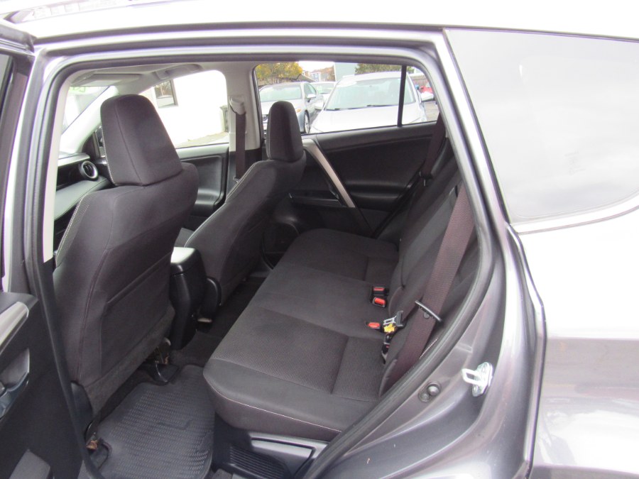Used Toyota RAV4 Hybrid XLE 2016 | Hilario's Auto Sales Inc.. Worcester, Massachusetts Used Toyota RAV4 Hybrid XLE 2016 | Hilario's Auto Sales Inc.. Worcester, Massachusetts