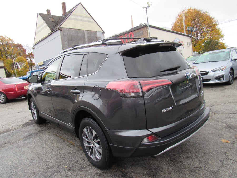 Used Toyota RAV4 Hybrid XLE 2016 | Hilario's Auto Sales Inc.. Worcester, Massachusetts Used Toyota RAV4 Hybrid XLE 2016 | Hilario's Auto Sales Inc.. Worcester, Massachusetts