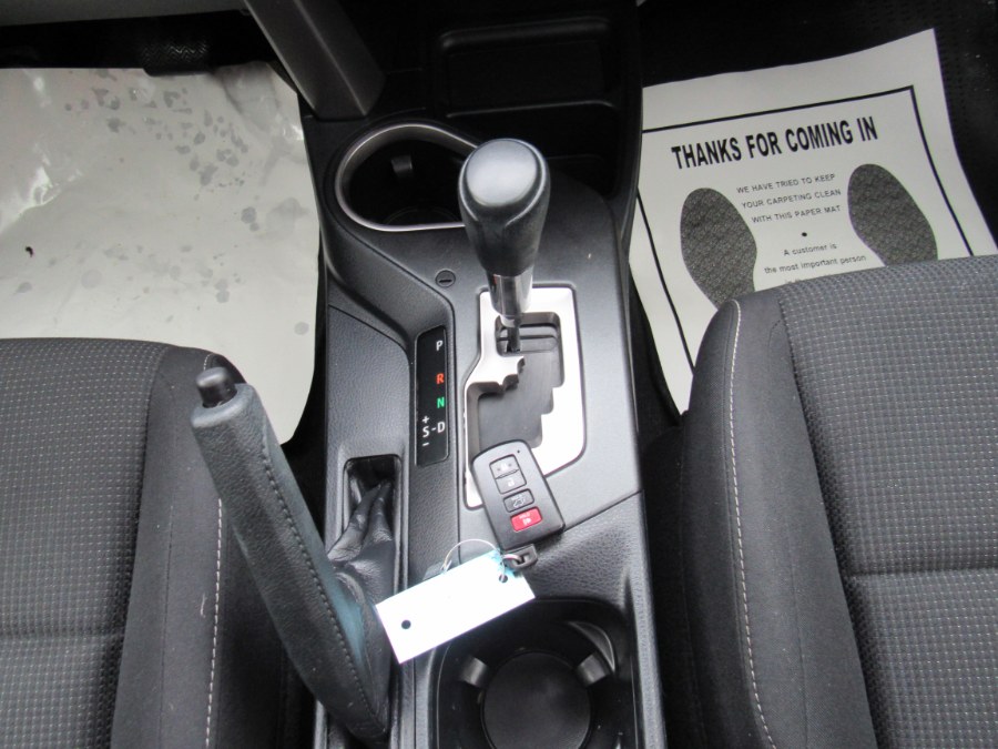 Used Toyota RAV4 Hybrid XLE 2016 | Hilario's Auto Sales Inc.. Worcester, Massachusetts Used Toyota RAV4 Hybrid XLE 2016 | Hilario's Auto Sales Inc.. Worcester, Massachusetts