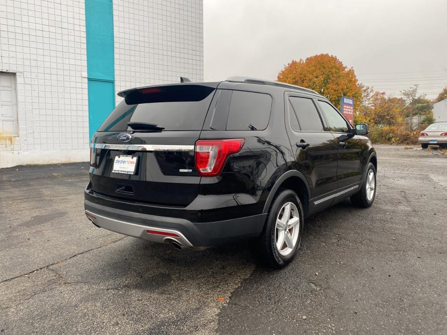 Used Ford Explorer XLT 4WD 2017 | Dealertown Auto Wholesalers. Milford, Connecticut Used Ford Explorer XLT 4WD 2017 | Dealertown Auto Wholesalers. Milford, Connecticut