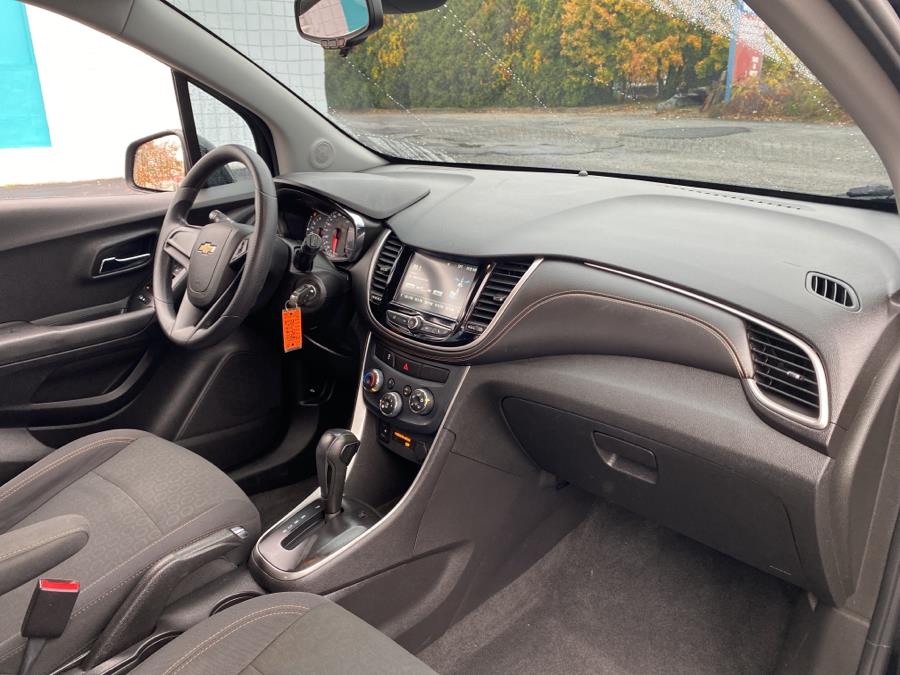2017 Chevrolet Trax AWD 4dr LS, available for sale in Milford, Connecticut | Dealertown Auto Wholesalers. Milford, Connecticut 2017 Chevrolet Trax AWD 4dr LS, available for sale in Milford, Connecticut | Dealertown Auto Wholesalers. Milford, Connecticut