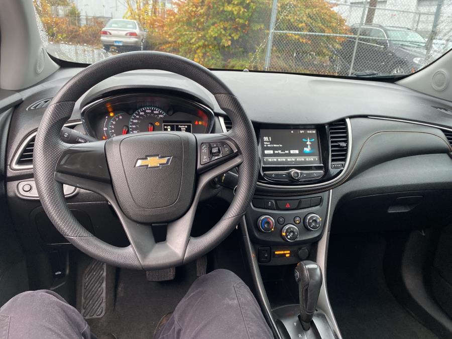 2017 Chevrolet Trax AWD 4dr LS, available for sale in Milford, Connecticut | Dealertown Auto Wholesalers. Milford, Connecticut 2017 Chevrolet Trax AWD 4dr LS, available for sale in Milford, Connecticut | Dealertown Auto Wholesalers. Milford, Connecticut