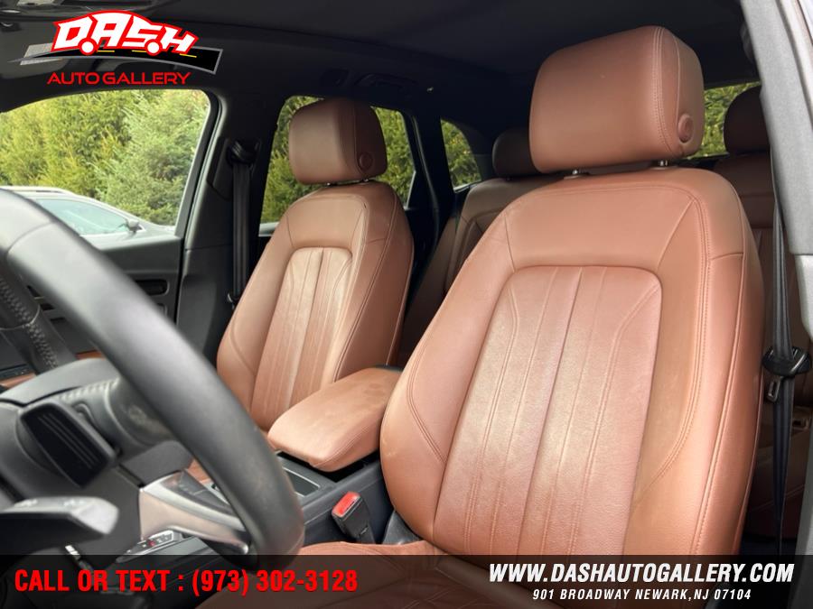 2018 Audi Q5 2.0 TFSI Premium Plus, available for sale in Newark, New Jersey | Dash Auto Gallery Inc.. Newark, New Jersey 2018 Audi Q5 2.0 TFSI Premium Plus, available for sale in Newark, New Jersey | Dash Auto Gallery Inc.. Newark, New Jersey