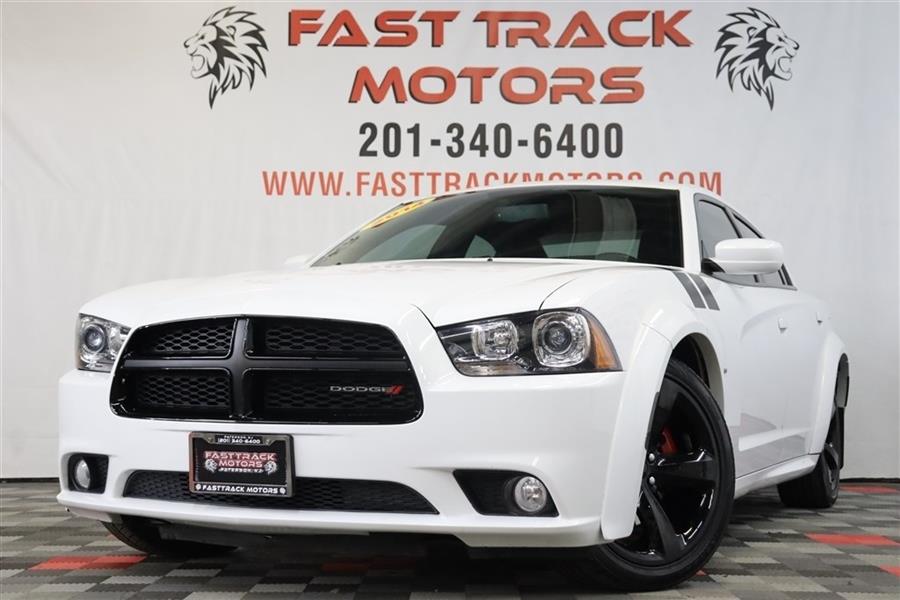 2014 Dodge Charger R/T, available for sale in Paterson, New Jersey | Fast Track Motors. Paterson, New Jersey