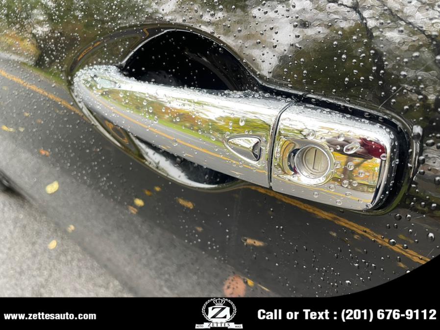 2016 Nissan Maxima 4dr Sdn 3.5 SR, available for sale in Jersey City, New Jersey | Zettes Auto Mall. Jersey City, New Jersey 2016 Nissan Maxima 4dr Sdn 3.5 SR, available for sale in Jersey City, New Jersey | Zettes Auto Mall. Jersey City, New Jersey