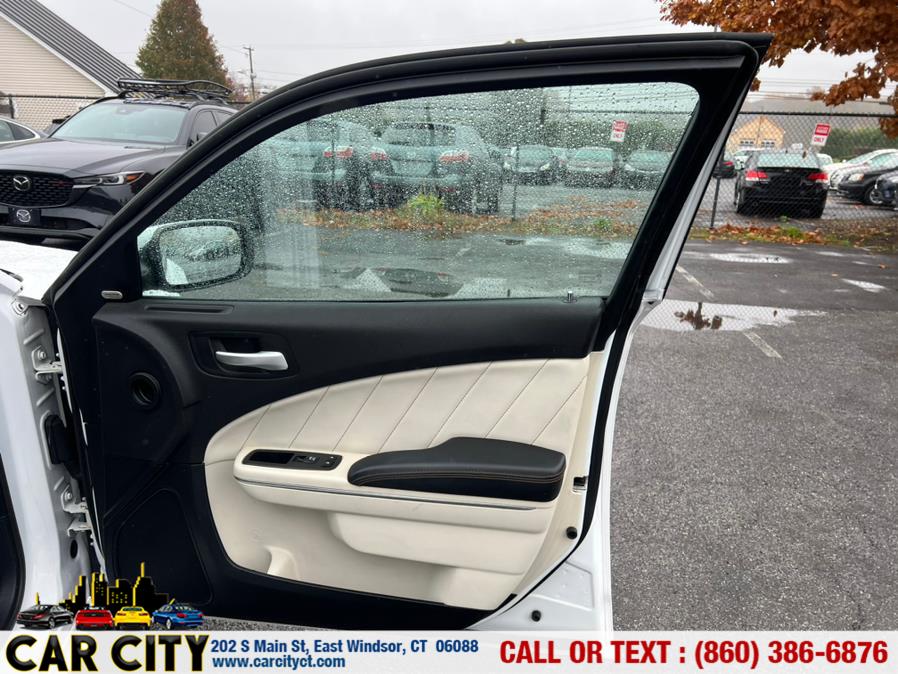 2015 Dodge Charger 4dr Sdn SXT AWD, available for sale in East Windsor, Connecticut | Car City LLC. East Windsor, Connecticut 2015 Dodge Charger 4dr Sdn SXT AWD, available for sale in East Windsor, Connecticut | Car City LLC. East Windsor, Connecticut