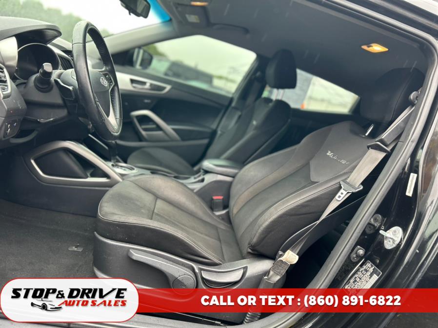 Used Hyundai Veloster 3dr Cpe Auto w/Black Int 2013 | Stop & Drive Auto Sales. East Windsor, Connecticut Used Hyundai Veloster 3dr Cpe Auto w/Black Int 2013 | Stop & Drive Auto Sales. East Windsor, Connecticut