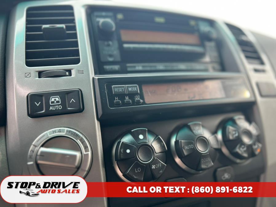 2006 Toyota 4Runner 4dr SR5 V6 Auto 4WD, available for sale in East Windsor, Connecticut | Stop & Drive Auto Sales. East Windsor, Connecticut 2006 Toyota 4Runner 4dr SR5 V6 Auto 4WD, available for sale in East Windsor, Connecticut | Stop & Drive Auto Sales. East Windsor, Connecticut