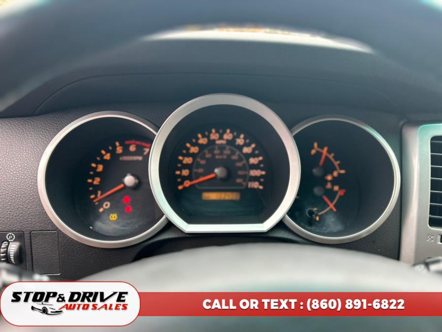 2006 Toyota 4Runner 4dr SR5 V6 Auto 4WD, available for sale in East Windsor, Connecticut | Stop & Drive Auto Sales. East Windsor, Connecticut 2006 Toyota 4Runner 4dr SR5 V6 Auto 4WD, available for sale in East Windsor, Connecticut | Stop & Drive Auto Sales. East Windsor, Connecticut