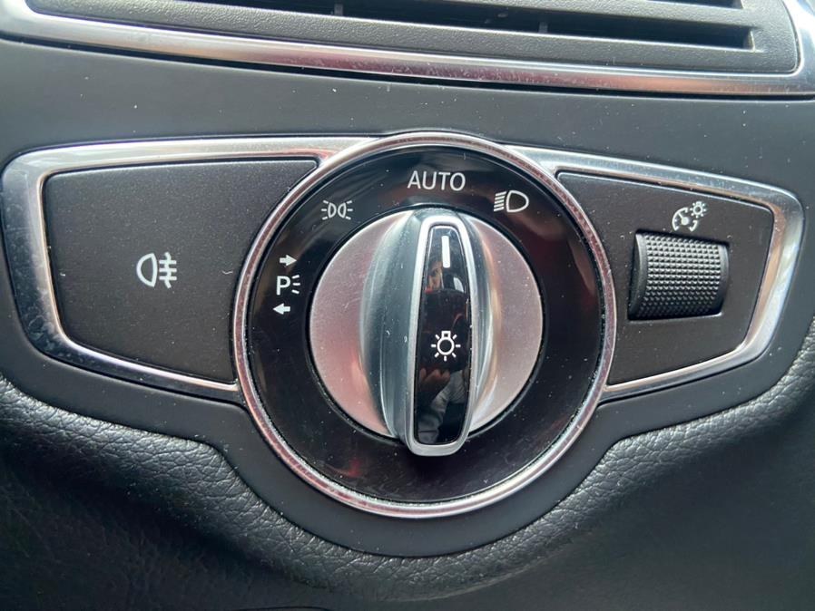 2015 Mercedes-Benz C-Class 4dr Sdn C300 4MATIC, available for sale in Newark, New Jersey | Champion Auto Sales. Newark, New Jersey 2015 Mercedes-Benz C-Class 4dr Sdn C300 4MATIC, available for sale in Newark, New Jersey | Champion Auto Sales. Newark, New Jersey