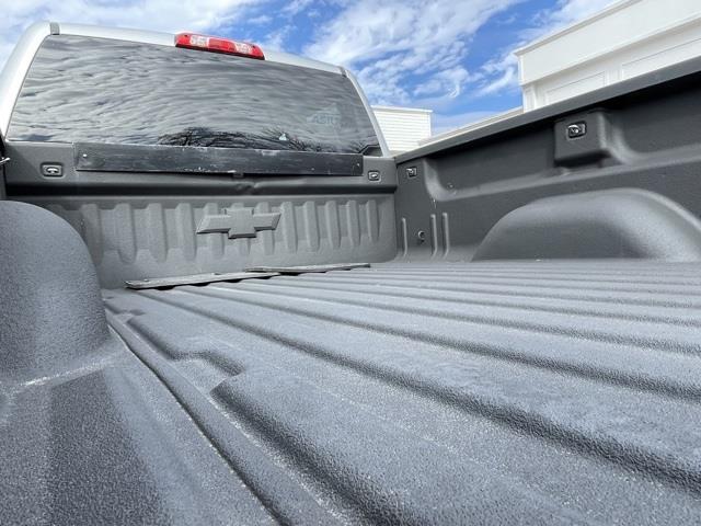 Used Chevrolet Silverado 1500 Custom 2017 | Blasius Federal Road. Brookfield, Connecticut Used Chevrolet Silverado 1500 Custom 2017 | Blasius Federal Road. Brookfield, Connecticut
