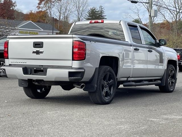 Used Chevrolet Silverado 1500 Custom 2017 | Blasius Federal Road. Brookfield, Connecticut Used Chevrolet Silverado 1500 Custom 2017 | Blasius Federal Road. Brookfield, Connecticut
