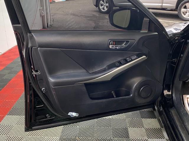 Used Lexus Is 250 Crafted Line 2015 | Queens Auto Mall. Richmond Hill, New York Used Lexus Is 250 Crafted Line 2015 | Queens Auto Mall. Richmond Hill, New York