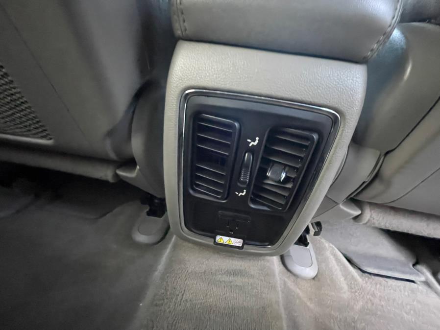 2012 Dodge Durango AWD 4dr Crew, available for sale in Irvington, New Jersey | Elis Motors Corp. Irvington, New Jersey 2012 Dodge Durango AWD 4dr Crew, available for sale in Irvington, New Jersey | Elis Motors Corp. Irvington, New Jersey