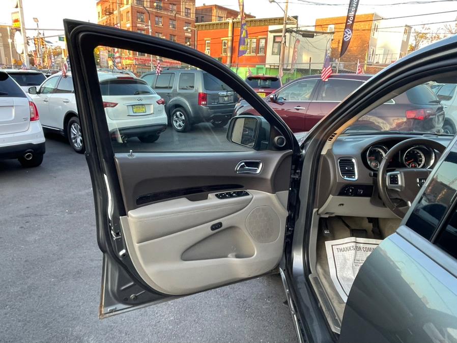 2012 Dodge Durango AWD 4dr Crew, available for sale in Irvington, New Jersey | Elis Motors Corp. Irvington, New Jersey 2012 Dodge Durango AWD 4dr Crew, available for sale in Irvington, New Jersey | Elis Motors Corp. Irvington, New Jersey