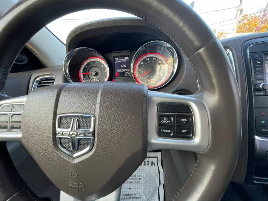 2012 Dodge Durango AWD 4dr Crew, available for sale in Irvington, New Jersey | Elis Motors Corp. Irvington, New Jersey 2012 Dodge Durango AWD 4dr Crew, available for sale in Irvington, New Jersey | Elis Motors Corp. Irvington, New Jersey