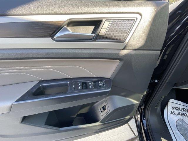 Used Volkswagen Atlas 3.6L V6 SE w/Technology 2021 | Camy Cars. Great Neck, New York Used Volkswagen Atlas 3.6L V6 SE w/Technology 2021 | Camy Cars. Great Neck, New York