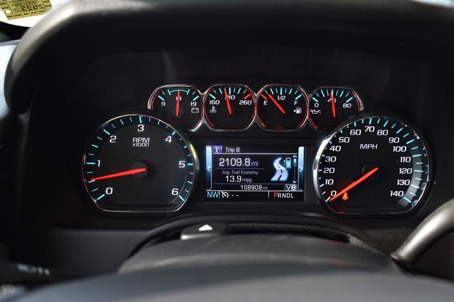 2017 GMC Yukon Xl SLT 1500 4x4 4dr SUV, available for sale in Great Neck, New York | Camy Cars. Great Neck, New York 2017 GMC Yukon Xl SLT 1500 4x4 4dr SUV, available for sale in Great Neck, New York | Camy Cars. Great Neck, New York