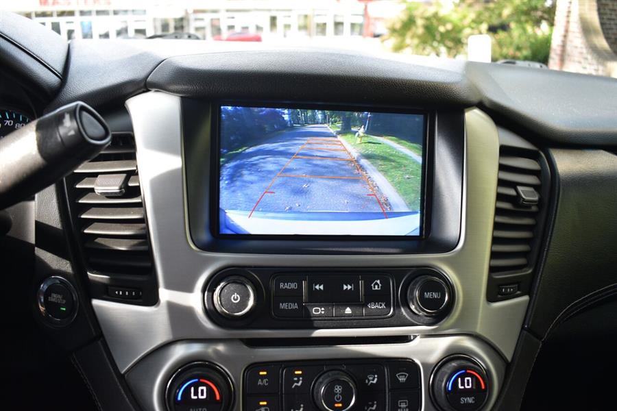 2017 GMC Yukon Xl SLT 1500 4x4 4dr SUV, available for sale in Great Neck, New York | Camy Cars. Great Neck, New York 2017 GMC Yukon Xl SLT 1500 4x4 4dr SUV, available for sale in Great Neck, New York | Camy Cars. Great Neck, New York