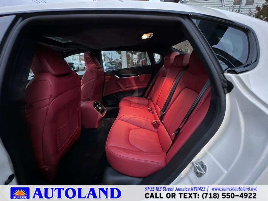 Used Maserati Quattroporte GT 3.0L 2022 | Sunrise Autoland. Jamaica, New York Used Maserati Quattroporte GT 3.0L 2022 | Sunrise Autoland. Jamaica, New York