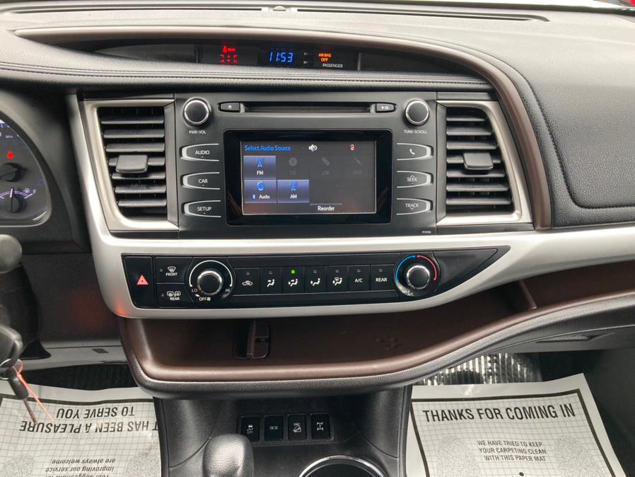 Used Toyota Highlander LE 2018 | Affordable Motors Inc. Bridgeport, Connecticut Used Toyota Highlander LE 2018 | Affordable Motors Inc. Bridgeport, Connecticut