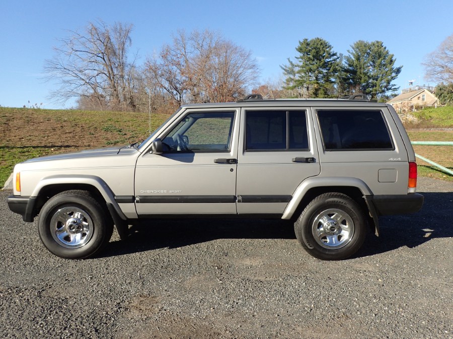 Used Jeep Cherokee 4dr Sport 4WD 2001 | Eagleville Motors. Storrs, Connecticut Used Jeep Cherokee 4dr Sport 4WD 2001 | Eagleville Motors. Storrs, Connecticut