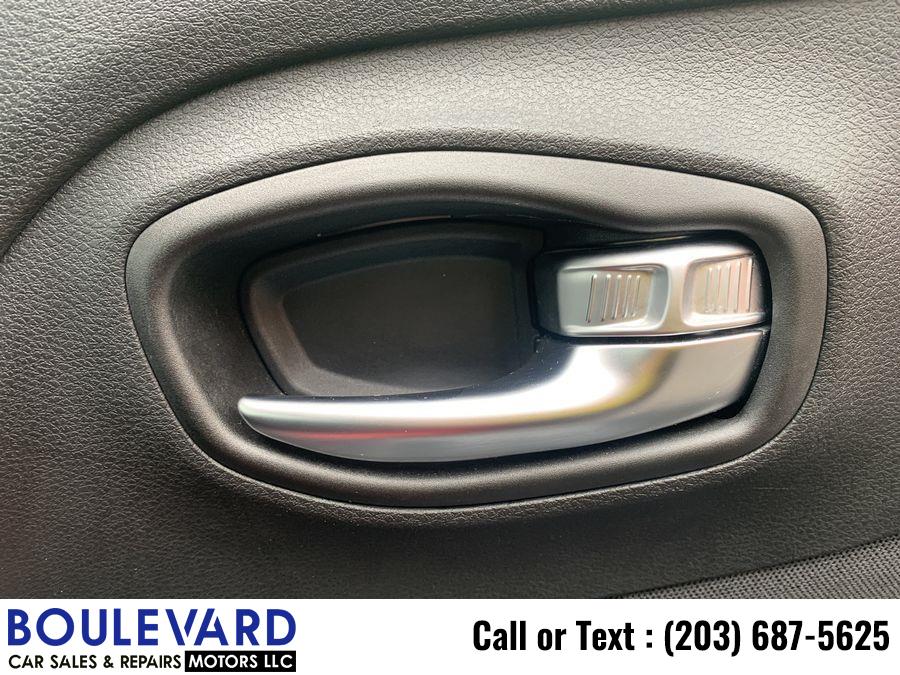 2018 Jeep Renegade Latitude Sport Utility 4D, available for sale in New Haven, Connecticut | Boulevard Motors LLC. New Haven, Connecticut 2018 Jeep Renegade Latitude Sport Utility 4D, available for sale in New Haven, Connecticut | Boulevard Motors LLC. New Haven, Connecticut