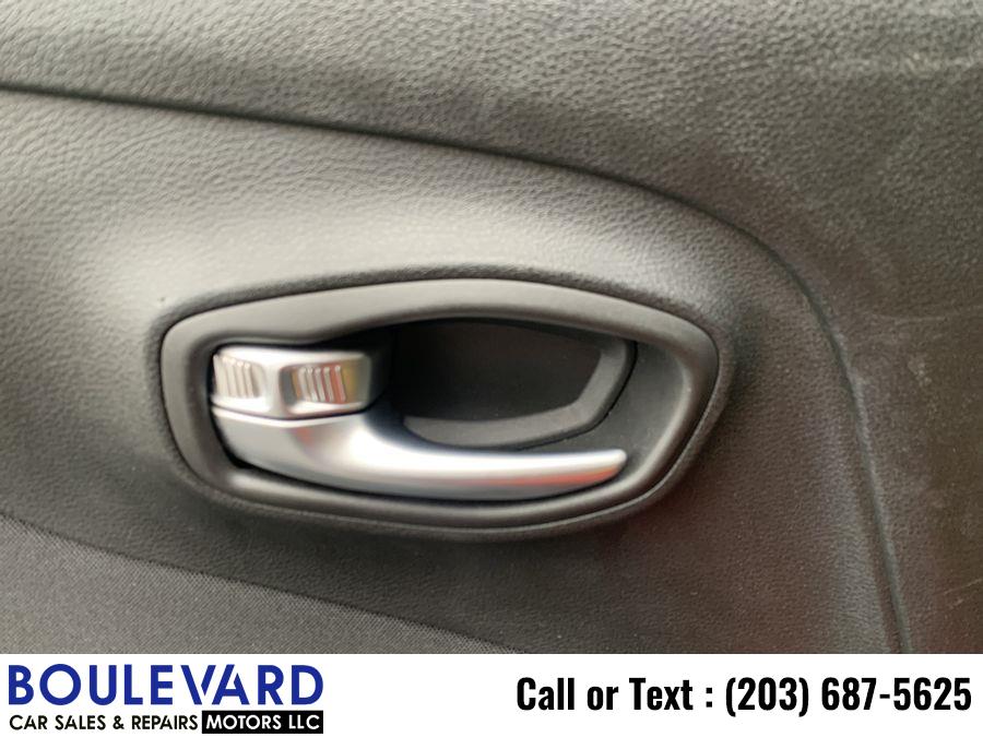 2018 Jeep Renegade Latitude Sport Utility 4D, available for sale in New Haven, Connecticut | Boulevard Motors LLC. New Haven, Connecticut 2018 Jeep Renegade Latitude Sport Utility 4D, available for sale in New Haven, Connecticut | Boulevard Motors LLC. New Haven, Connecticut