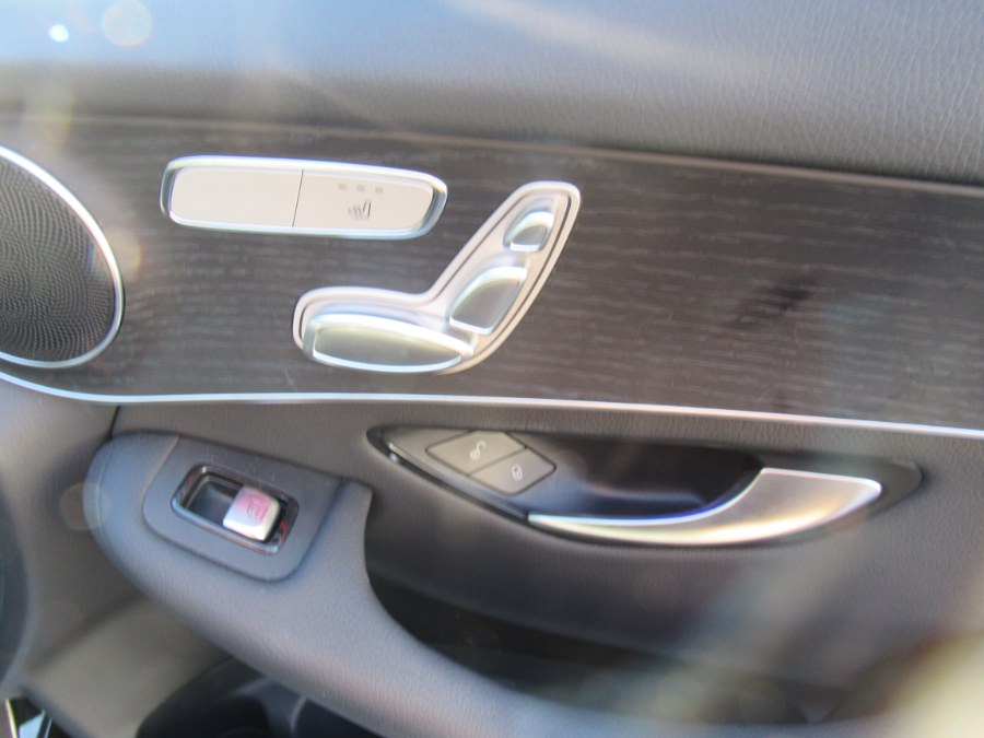 Used Mercedes-Benz GLC300 Coupe Sport 2021 | Hilario's Auto Sales Inc.. Worcester, Massachusetts Used Mercedes-Benz GLC300 Coupe Sport 2021 | Hilario's Auto Sales Inc.. Worcester, Massachusetts