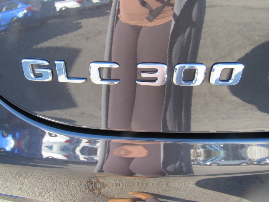 Used Mercedes-Benz GLC300 Coupe Sport 2021 | Hilario's Auto Sales Inc.. Worcester, Massachusetts Used Mercedes-Benz GLC300 Coupe Sport 2021 | Hilario's Auto Sales Inc.. Worcester, Massachusetts