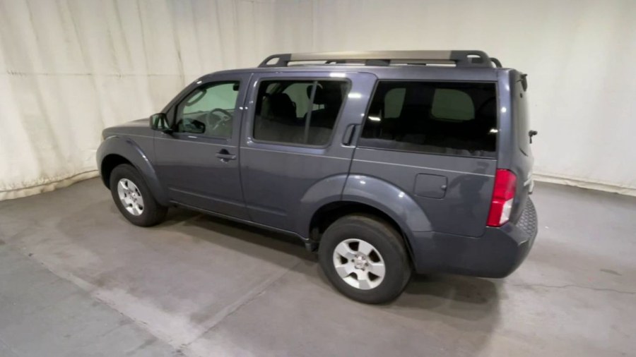2011 Nissan Pathfinder 4WD 4dr V6 S, available for sale in Corona, New York | Raymonds Cars Inc. Corona, New York 2011 Nissan Pathfinder 4WD 4dr V6 S, available for sale in Corona, New York | Raymonds Cars Inc. Corona, New York