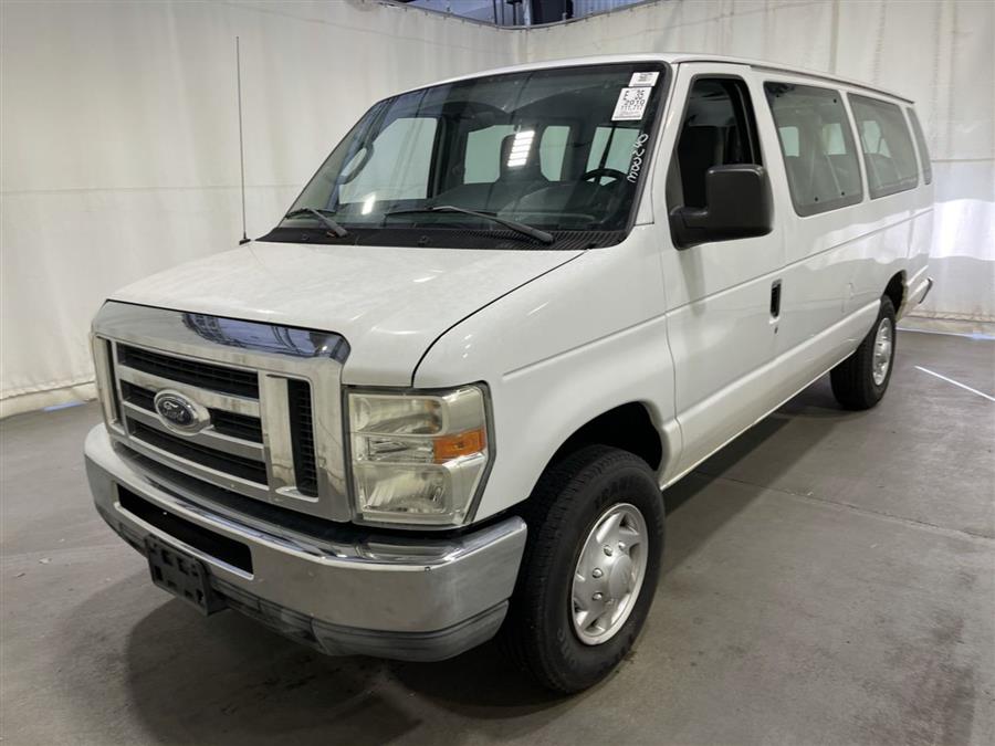 2010 Ford Econoline Wagon E-350 Super Duty Ext XLT, available for sale in Corona, New York | Raymonds Cars Inc. Corona, New York