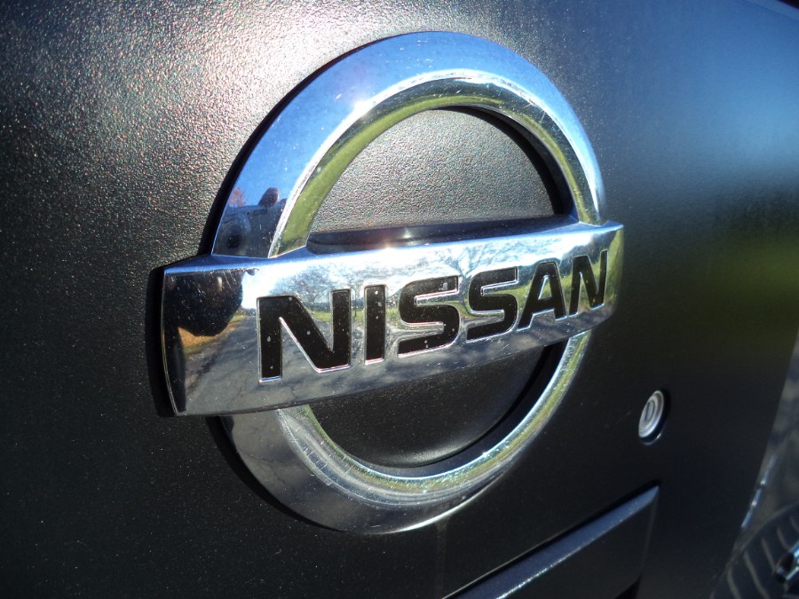 2009 Nissan Titan KING CAB SE 4X4, available for sale in Berlin, Connecticut | International Motorcars llc. Berlin, Connecticut 2009 Nissan Titan KING CAB SE 4X4, available for sale in Berlin, Connecticut | International Motorcars llc. Berlin, Connecticut
