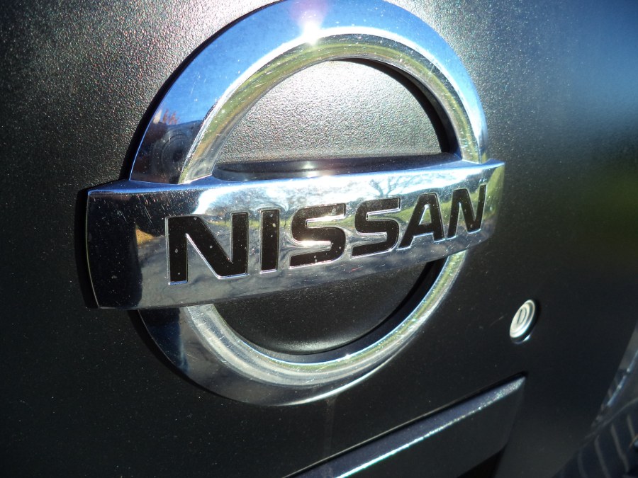 2009 Nissan Titan KING CAB SE 4X4, available for sale in Berlin, Connecticut | International Motorcars llc. Berlin, Connecticut 2009 Nissan Titan KING CAB SE 4X4, available for sale in Berlin, Connecticut | International Motorcars llc. Berlin, Connecticut