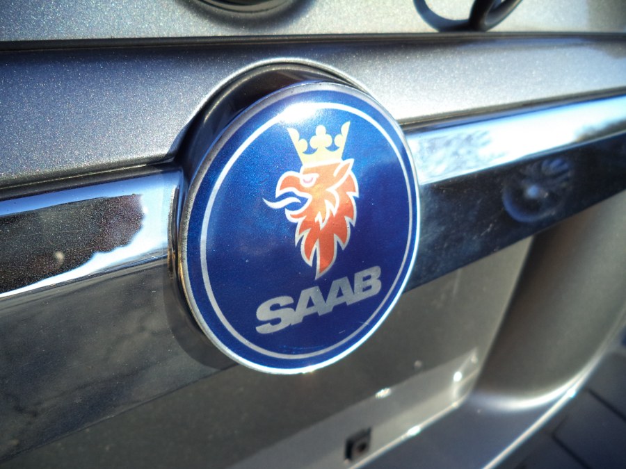 2006 Saab 9-7X 4dr AWD 5.3i, available for sale in Berlin, Connecticut | International Motorcars llc. Berlin, Connecticut 2006 Saab 9-7X 4dr AWD 5.3i, available for sale in Berlin, Connecticut | International Motorcars llc. Berlin, Connecticut